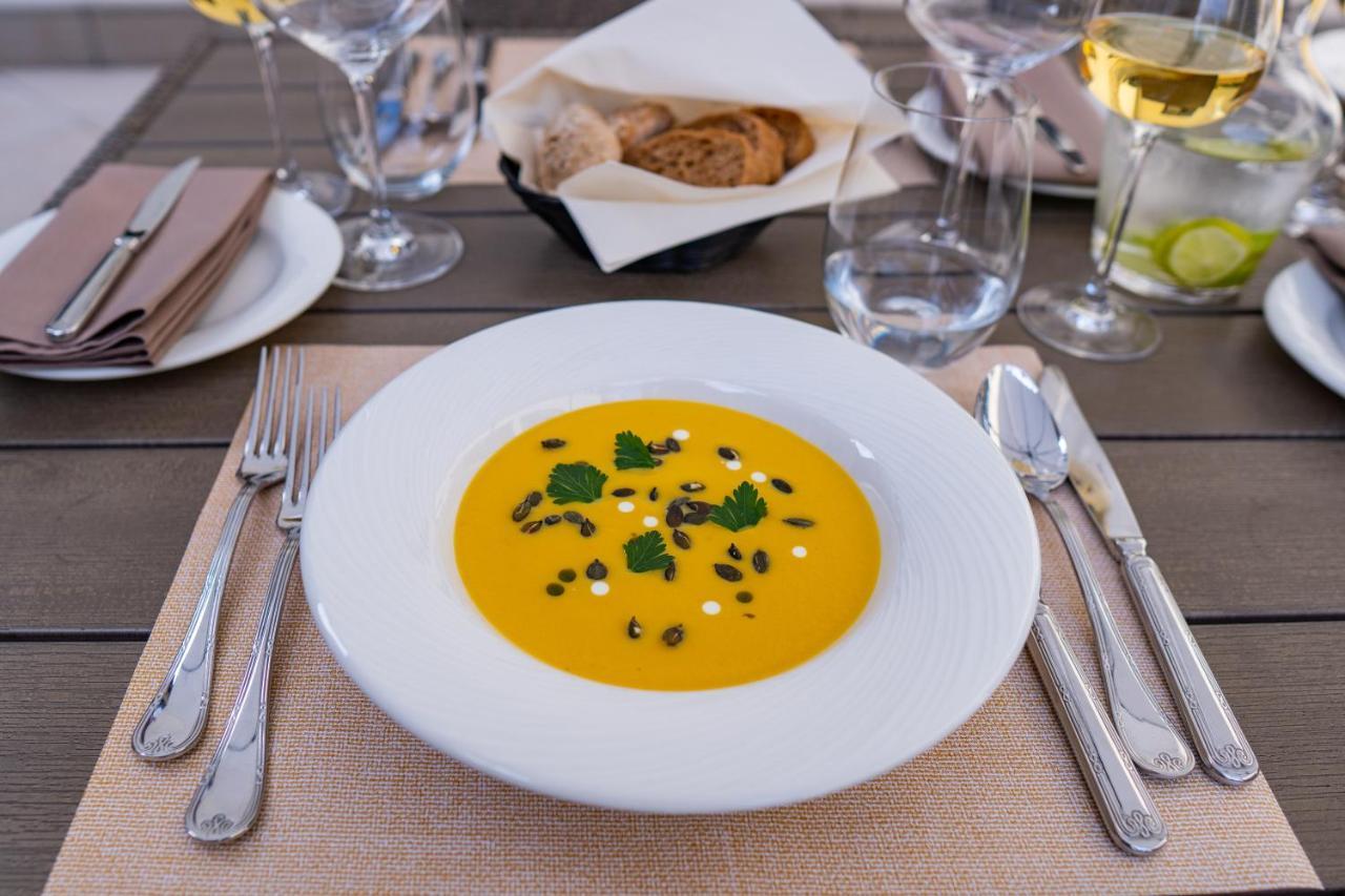 שיצ'וצ'ינק Boutique Odyseja & Spa מראה חיצוני תמונה A carrot soup