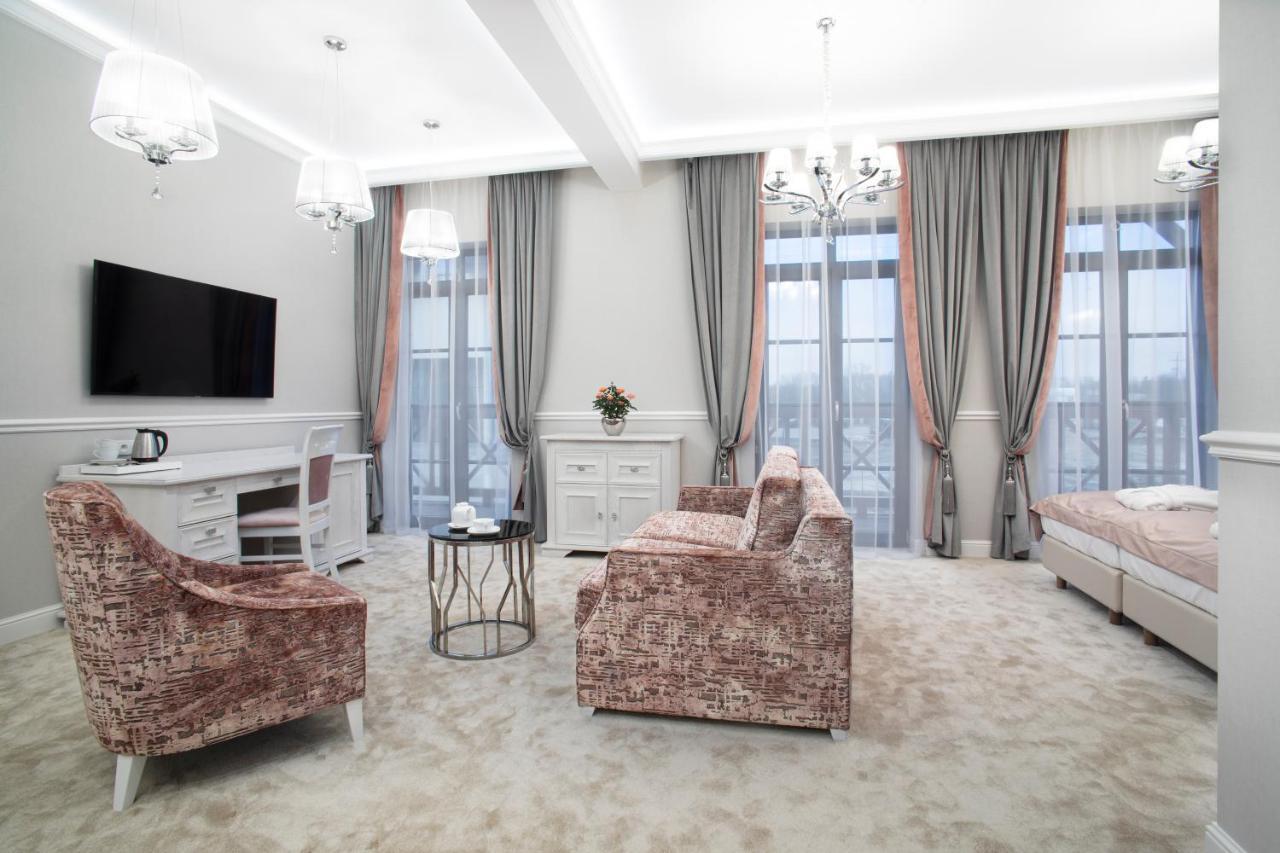 שיצ'וצ'ינק Boutique Odyseja & Spa מראה חיצוני תמונה A bedroom in the hotel