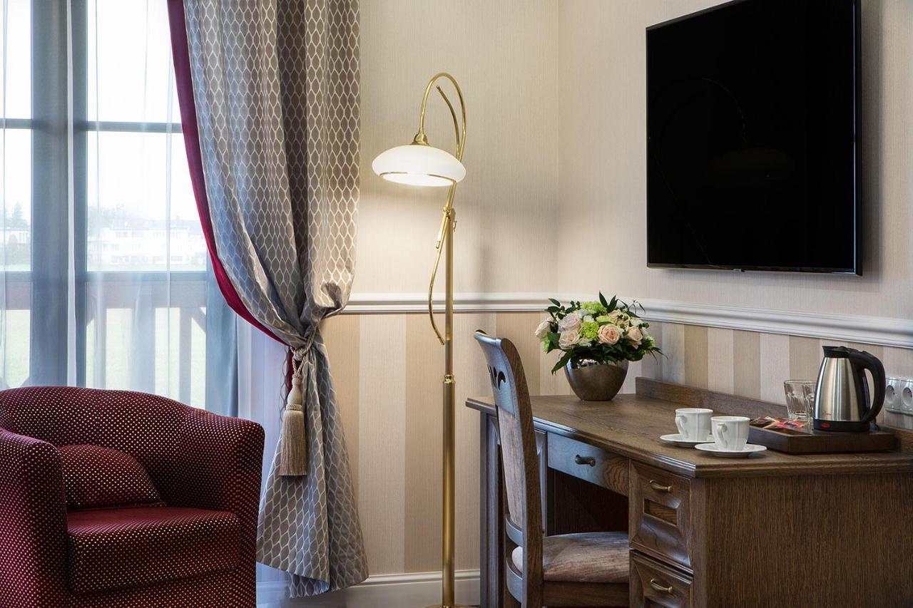 שיצ'וצ'ינק Boutique Odyseja & Spa מראה חיצוני תמונה A room at the hotel