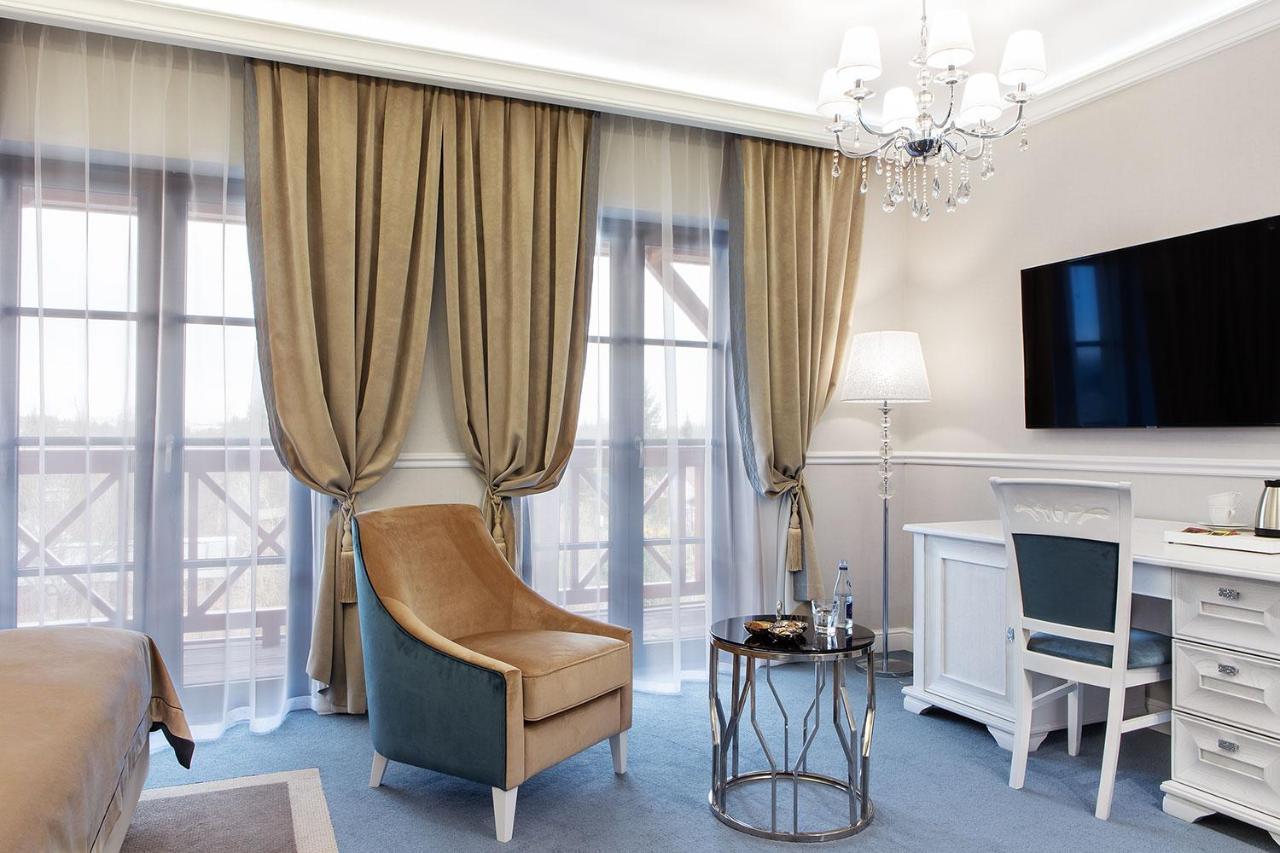 שיצ'וצ'ינק Boutique Odyseja & Spa מראה חיצוני תמונה A room at the hotel