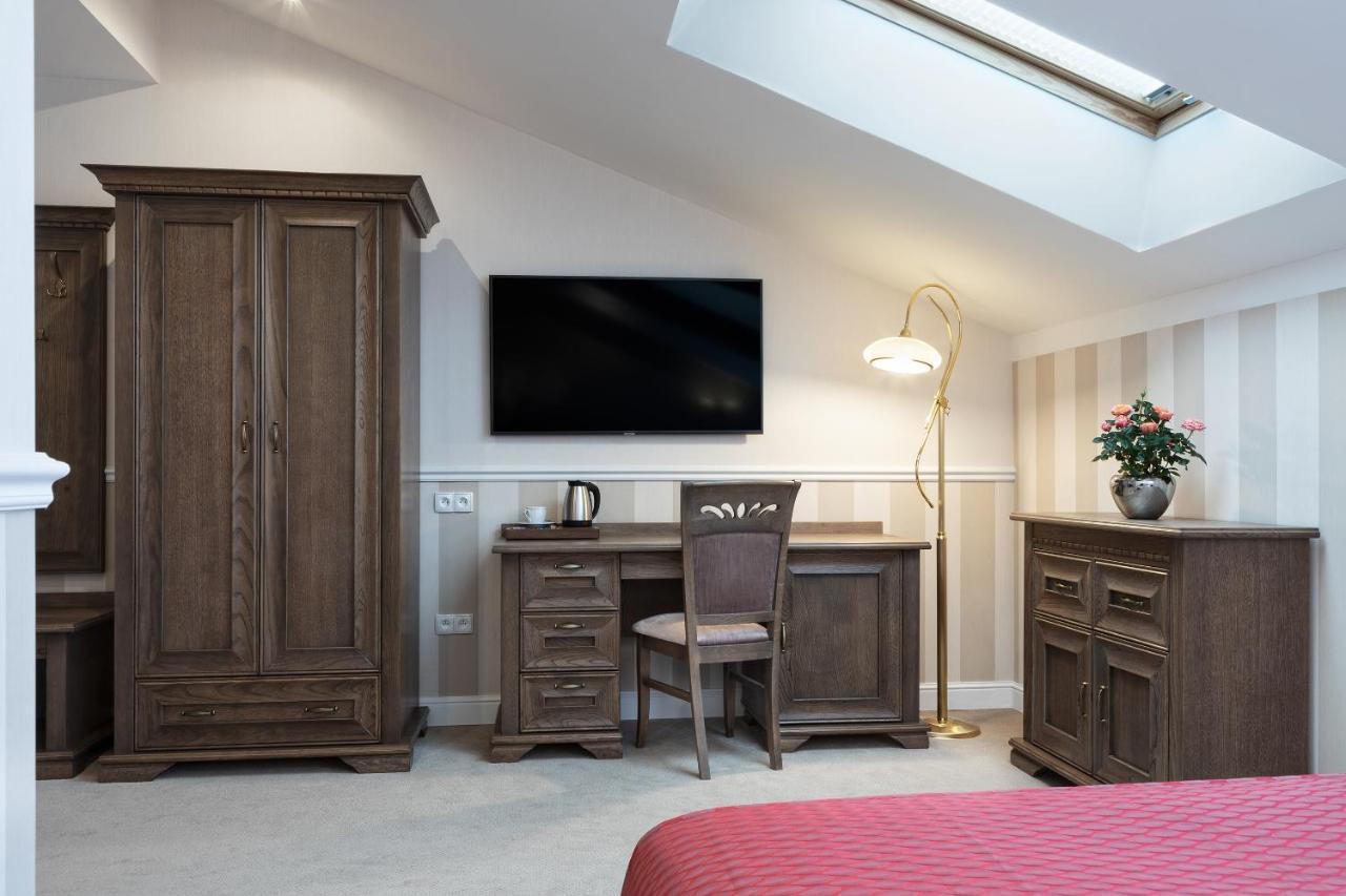 שיצ'וצ'ינק Boutique Odyseja & Spa מראה חיצוני תמונה A room at the hotel